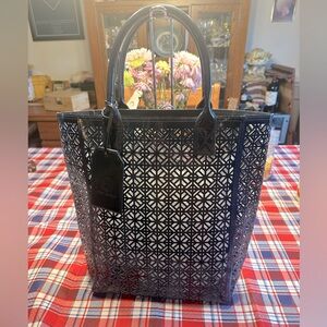 Tory Burch Blue Leather Laser Cut Tote Women’s EUC